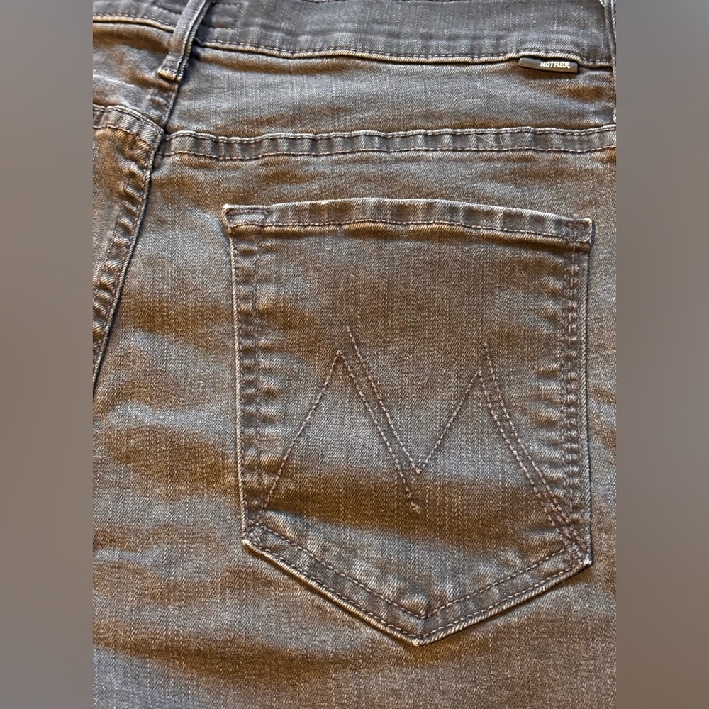 MOTHER Black Denim Jeans Insider Crop Step Fray in Not Guilty Size 30 - Picture 11 of 16
